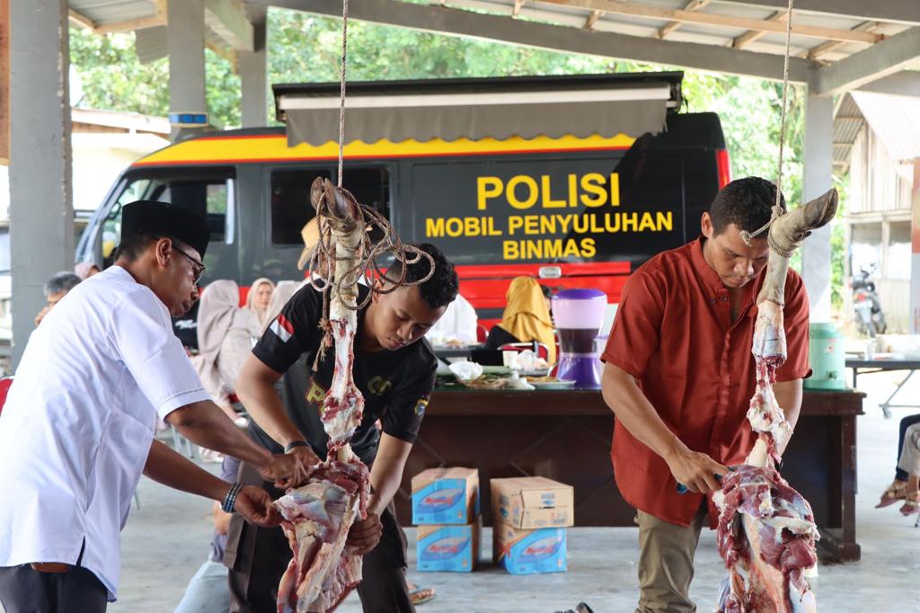 Hari Raya Idul Adha 1444 H, Polres Kuansing Sembelih 5 Sapi dan 2 Kambing Hewan Qurban